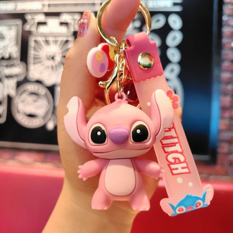 Dibujos animados pvc serie de anime llavero juego de marea muñeca llavero de coche bolsa colgante máquina de garra regalo al por mayor