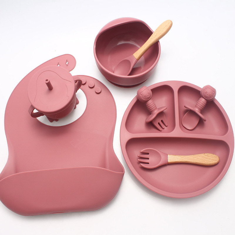 跨境8件套硅胶餐盘卡通短勺叉餐具套装宝宝辅食喂养餐具现货批发