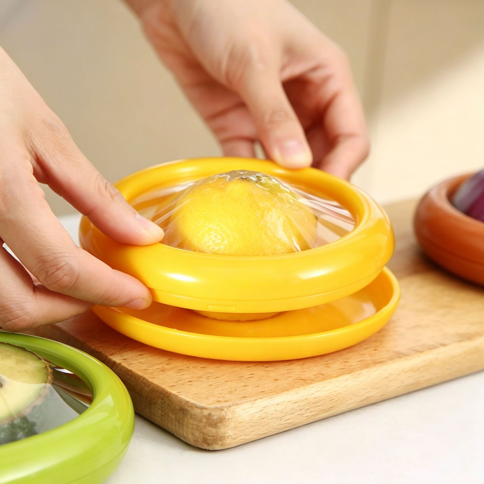 Caja de frutas portátil transparente película limón aguacate caja de almacenamiento sellado casero caja independiente refrigerador