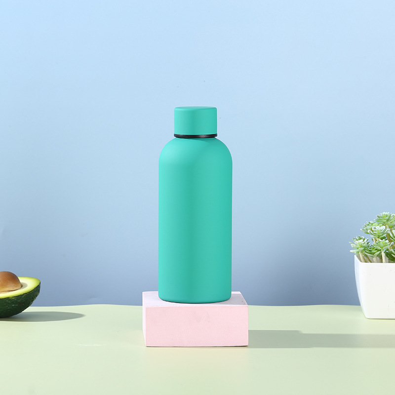 304 botella de coque de acero inoxidable taza de vacío pintura de goma deportes al aire libre hervidor de agua engrosada de doble capa taza de agua al por mayor