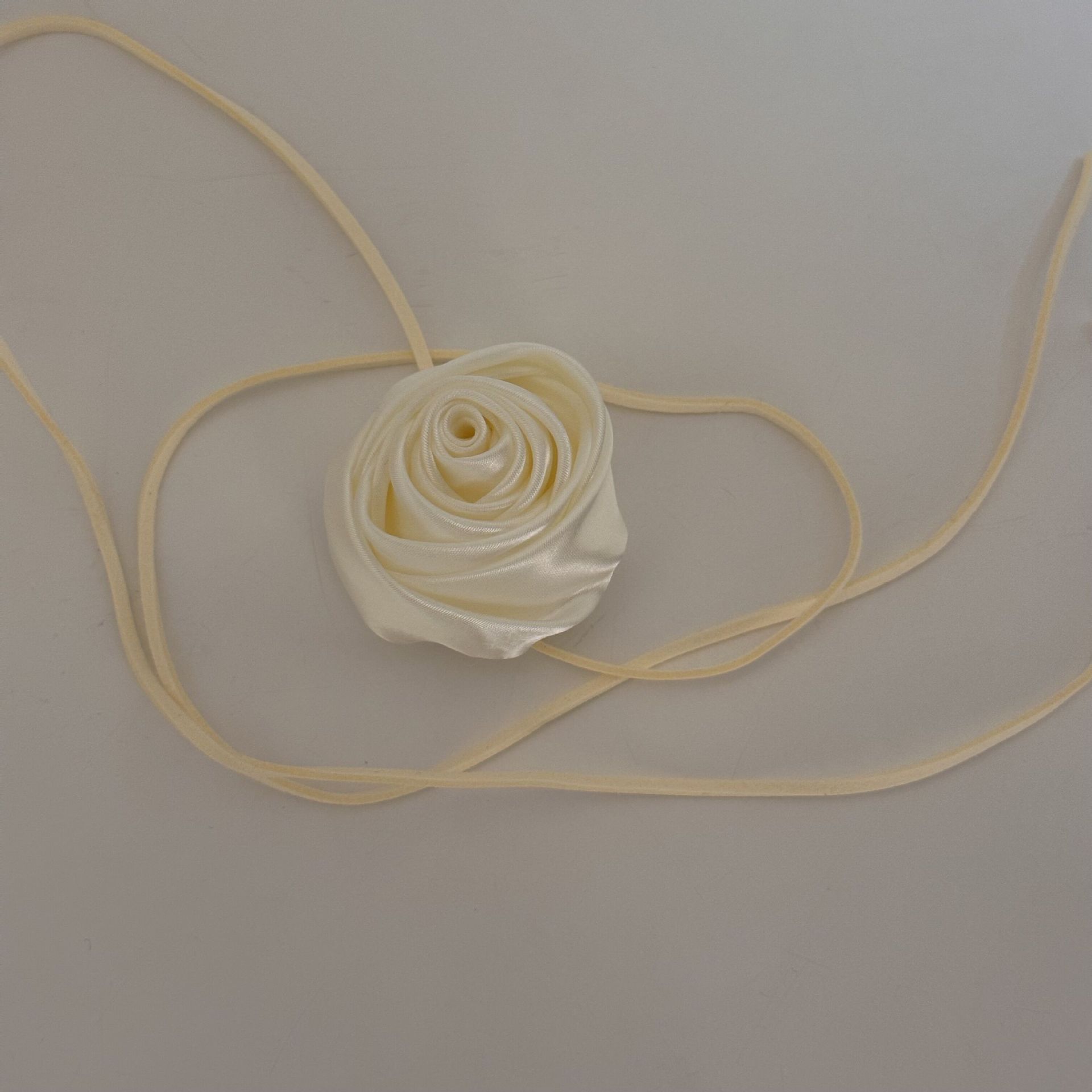 Feenhafter Stil Lässig Blume Tuch Frau Halsband display picture 5