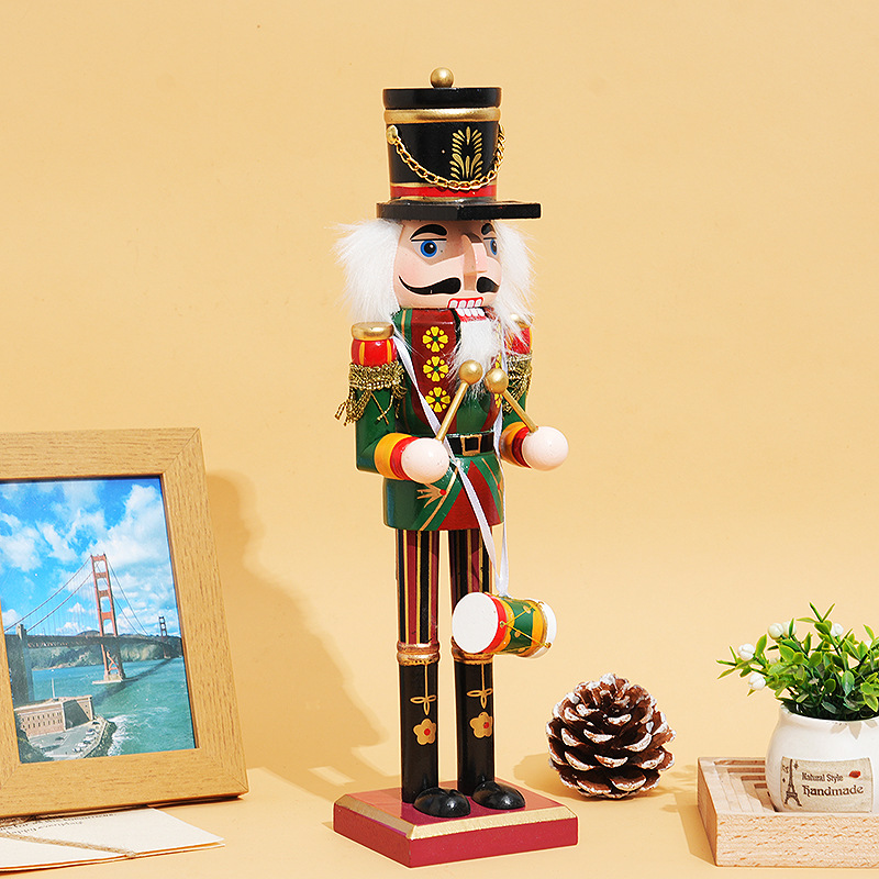 Foreign Trade Christmas Classic Wooden Nutcracker Doll Christmas Home Study Gift Crafts Ornaments Wholesale