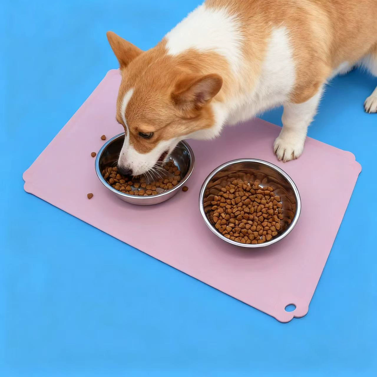 Силиконовый коврик для кормления животных, нескользящий, для кошек и собак, защита от проливания, подложка под миску