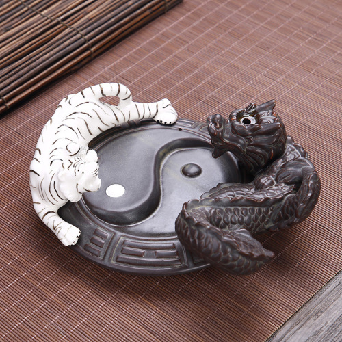 Creative backflow incense burner dragon and tiger fight Zen Tai Chi Bagua incense backflow smoke line incense Nha Trang home crafts
