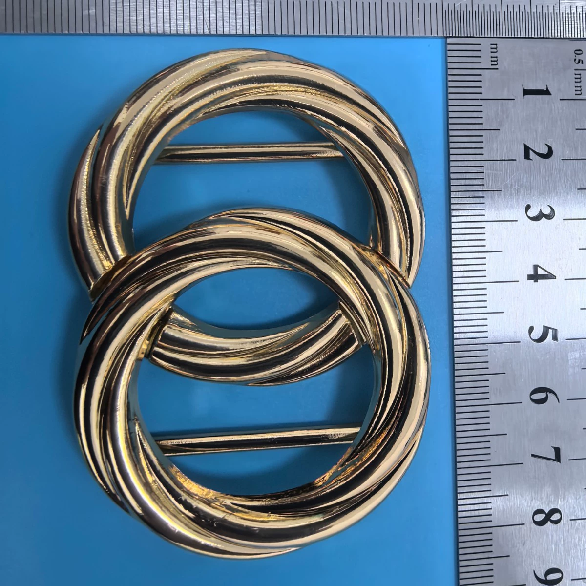 [Сплавная пряжка] производитель спот металлическая пряжка для ремня ювелирные занавески ремни для одежды, комбинезон