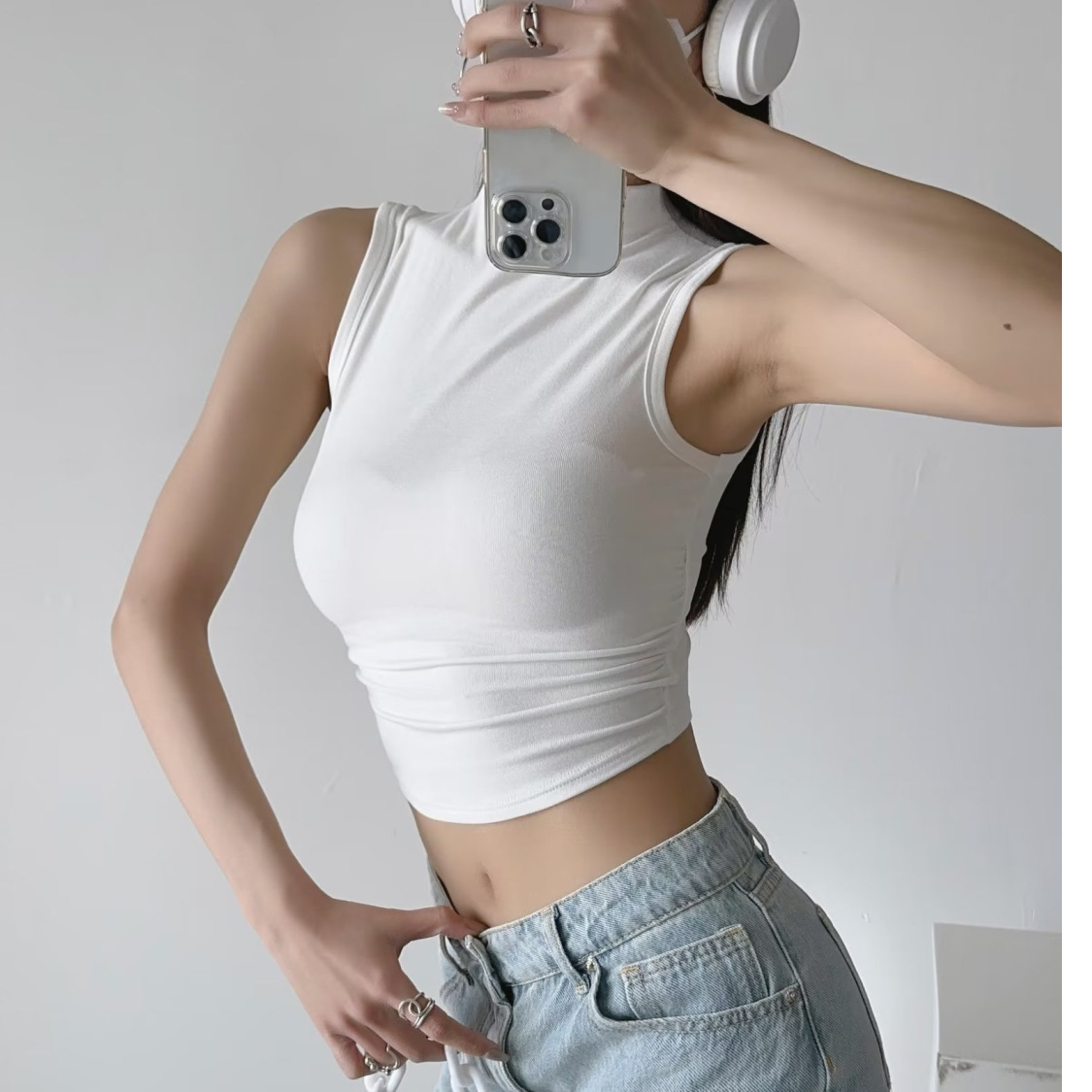 디자인 티셔츠 아메리칸 여름 솔리드 컬러 민소매 조끼 여성용 하이 넥 플리츠 허리 뉴 스타일 핫 소녀