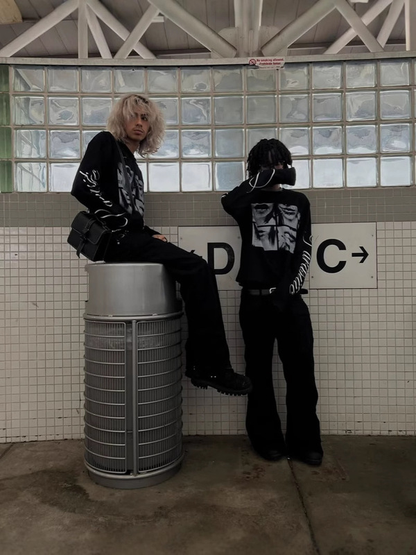 Y 2kアメリカレトロ千年アルファベットプリントtシャツ暗黒風街頭パンク男女同長袖上着卸売り|undefined