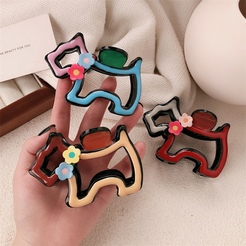 Linda flor perrito pinza para el cabello horquilla femenina de alta calidad clip simple de todo fósforo tocado clip de tiburón en la parte posterior de la cabeza