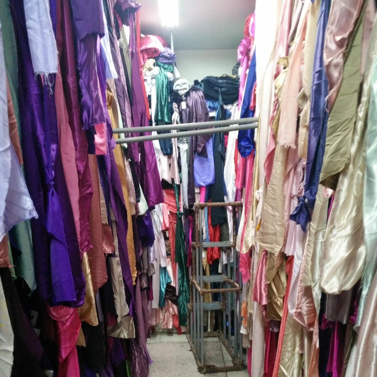 现货供应各色50*75色丁1000多色1米起卖可代加工各种后处理