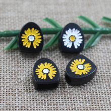 现货批发服装金属扣子权志龙同款小雏菊绳尾扣卫衣帽子穿绳扣吊钟