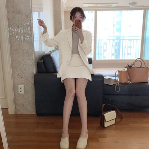Small suit coat for women's new 2026 Korean spring and autumn casual loose net red suit autumn suit top England