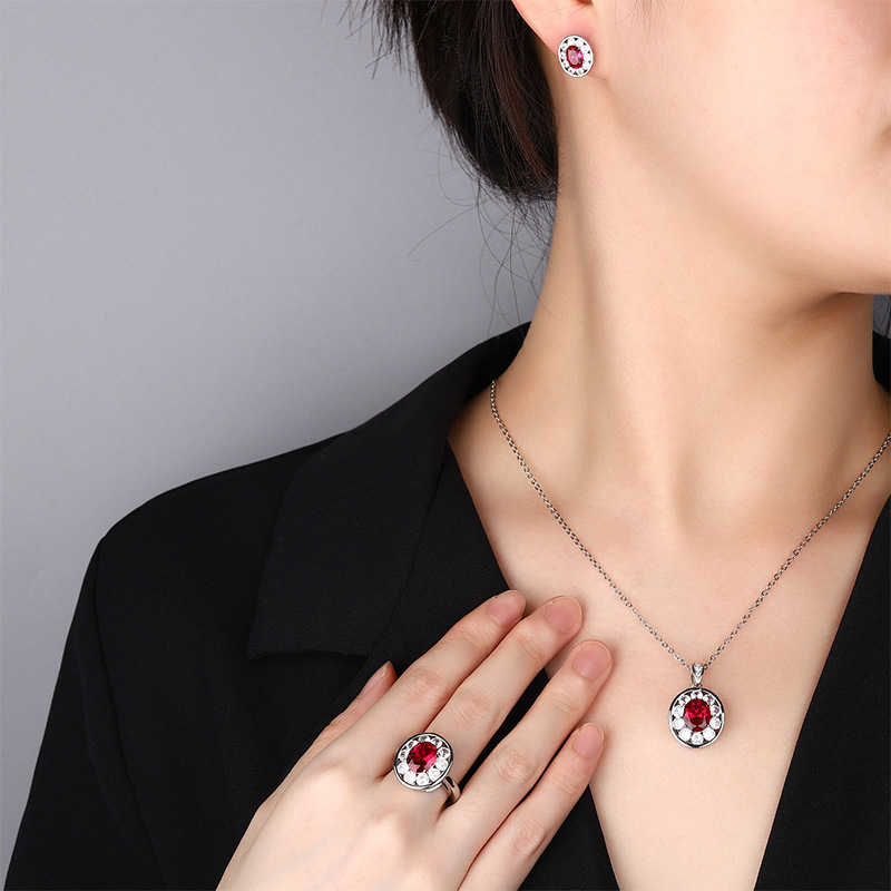 2024 nueva joyería Zhuang Shengsheng fondo de cobre chapado en oro simulación retro corindón rojo conjunto ovalado 8*10-6*8