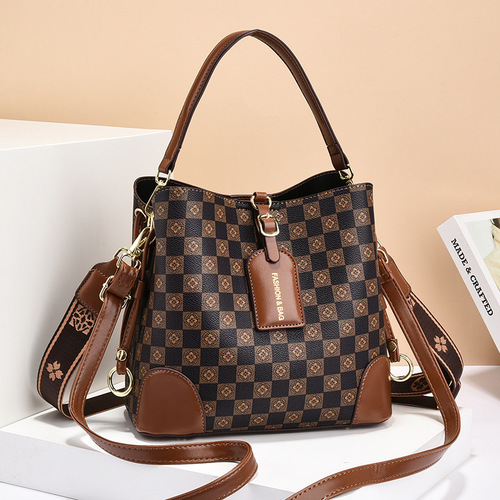 Wide shoulder strap bucket bag for women cross-border new light luxury women's bag portable shoulder bag women's high-end fashion crossbody bag trend