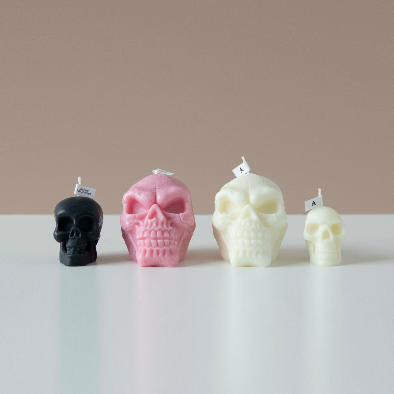 Halloween cráneo hecho a mano aromaterapia vela al por mayor transfronterizo de comercio exterior regalo creativo decoración rojo blanco negro