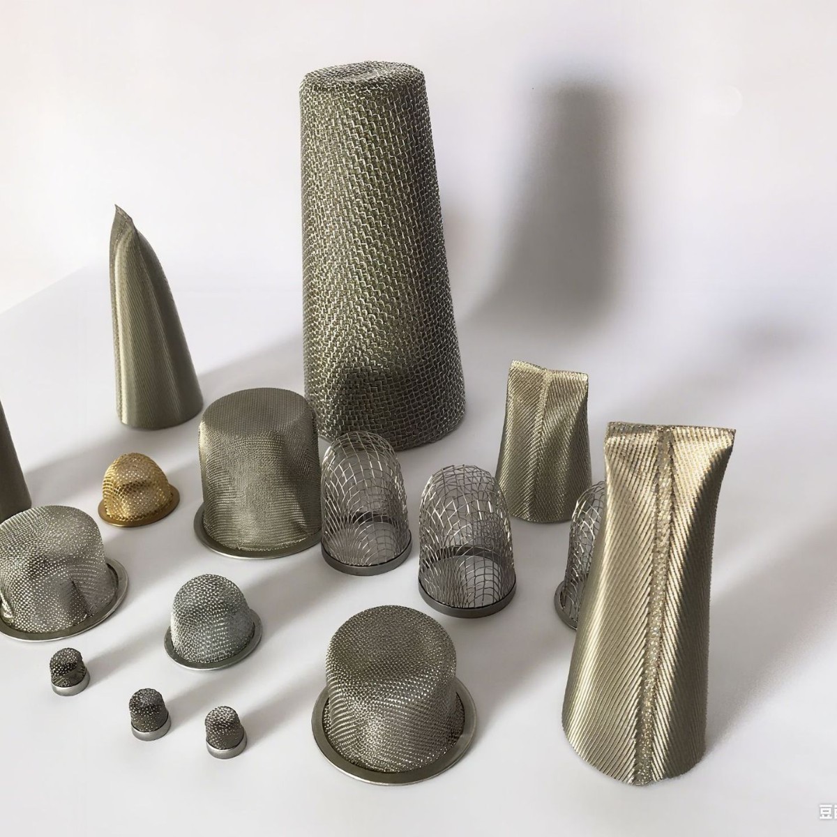 acero inoxidable sin costura borde tapa de malla de filtro moxibustión escaldado a prueba de cenizas malla de filtro industrial tapa de filtro redonda al por mayor