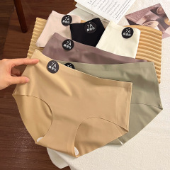 7a桑シルク抗菌 ~ 秋冬シンプルなモランディ系無痕純色中腰女子パンツ
