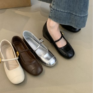 Retro Inner Heightening Shallow Mouth Evening Shoes 2025 French High-End Small Fragrant Silver with Skirt Mary Jane Shoes