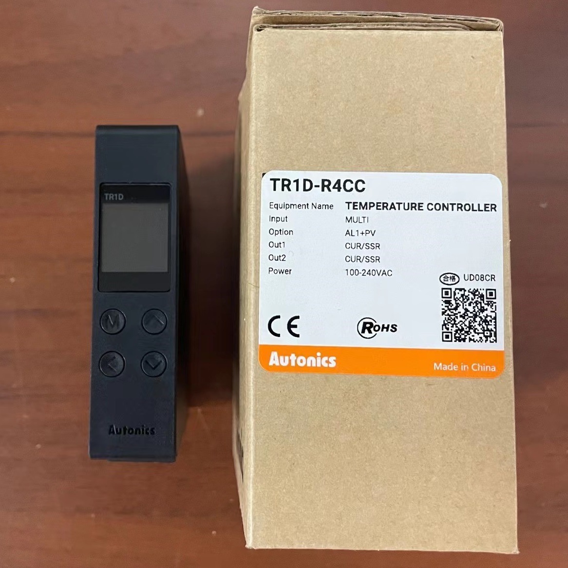 Autonics导轨DIN安装智能温度控制器TR1D-R4CC