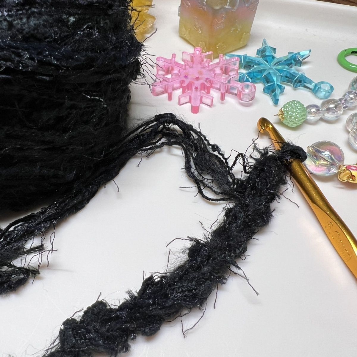 手混线新款 纯色系列 乌漆嘛黑的纯黑 DIY手工混线包包围巾帽子线