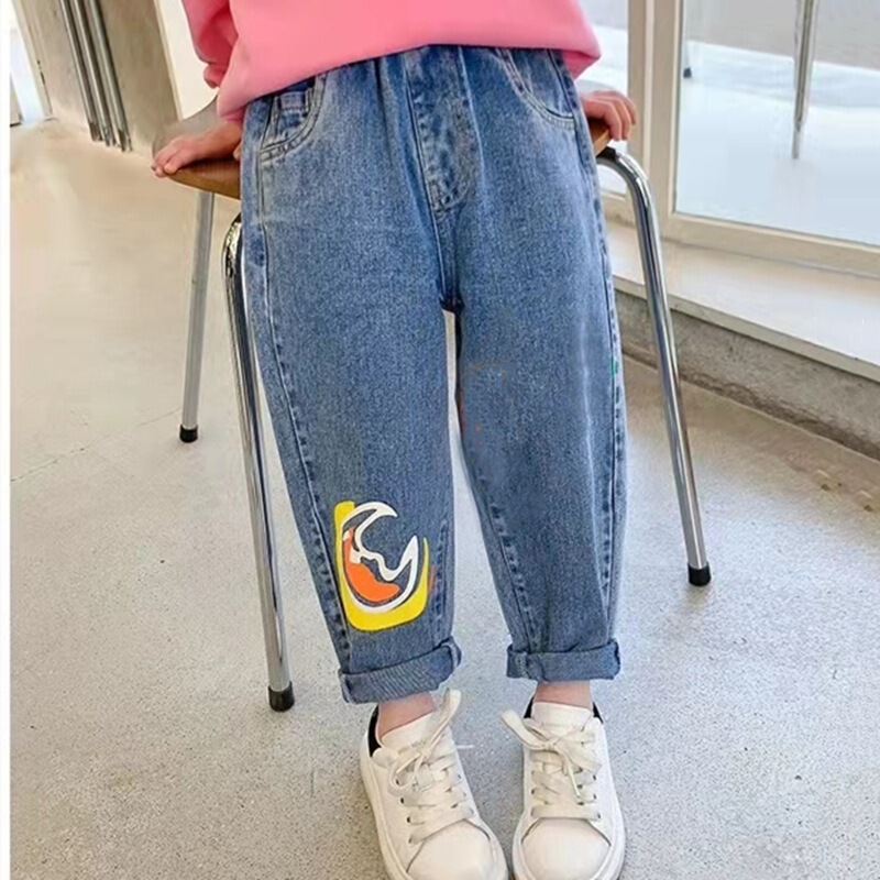 男の子のジーパンの春秋の子供服の韓国版のカジュアルなズボンの子供のズボンの小さい子供の赤ちゃんのズボンのファッション|undefined