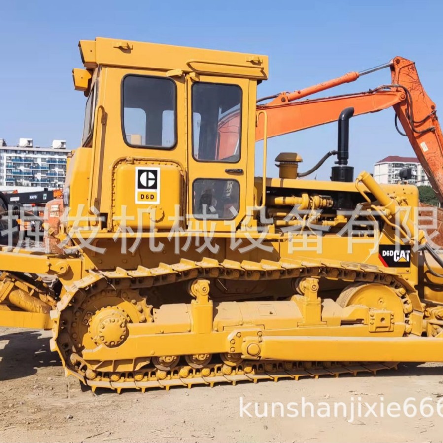 二手卡特 D6D履带式推土机 Used CAT D6D bulldozer