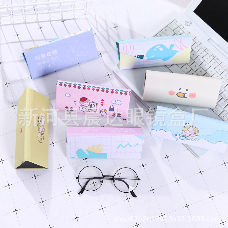 High-end folding triangle myopia glasses sunglasses box fresh simple cute portable male and female students storage custom