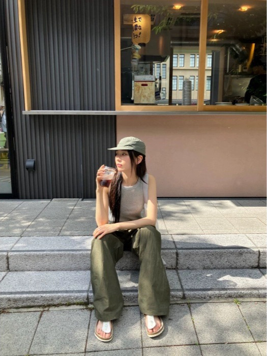 在庫あり 2025 夏の新作韓国東大門 th*Bar*net ワイドレッグストレートスリムカジュアルパンツ|undefined