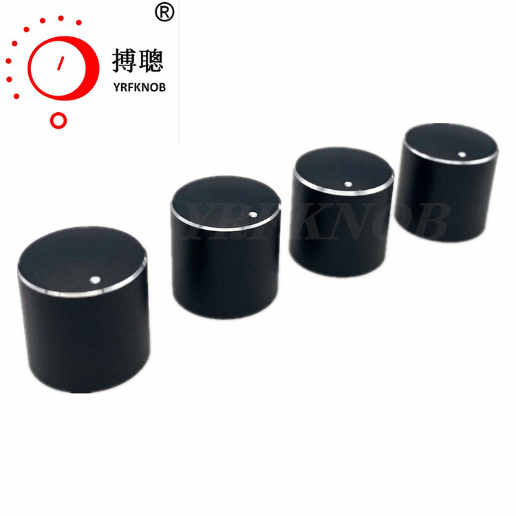 ��������ɫ����λ����ť��ɫ��ɰ���17&times;17mm���Ͻ���ť