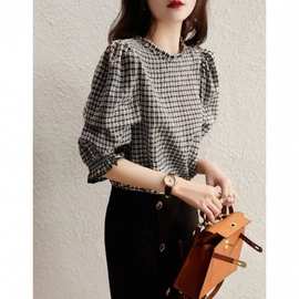 2023新款格子别致小上衣ins早春chic港味泡泡袖短款格子衬衫女