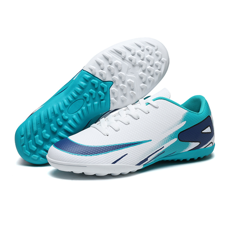 Nuevos zapatos de fútbol masculinos y femeninos transfronterizos nuevos clavos bajos AG clavos estudiantes jóvenes asesinos zapatos de fútbol spot