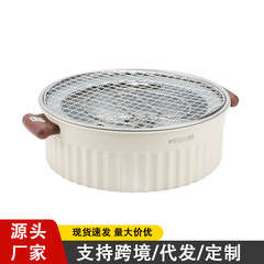 家庭用囲炉裏でお茶を煮ます。