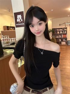 2024�¿������@�ݼ�ɫ���^����ins�������L���|б�����T��Ů�ļ�