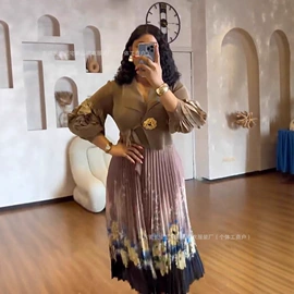 大码连衣裙;大码休闲套装;时尚休闲套装