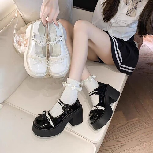 Heeled and platform dress shoes for women, spring and summer new retro French-style pearl bow college-style leather shoes