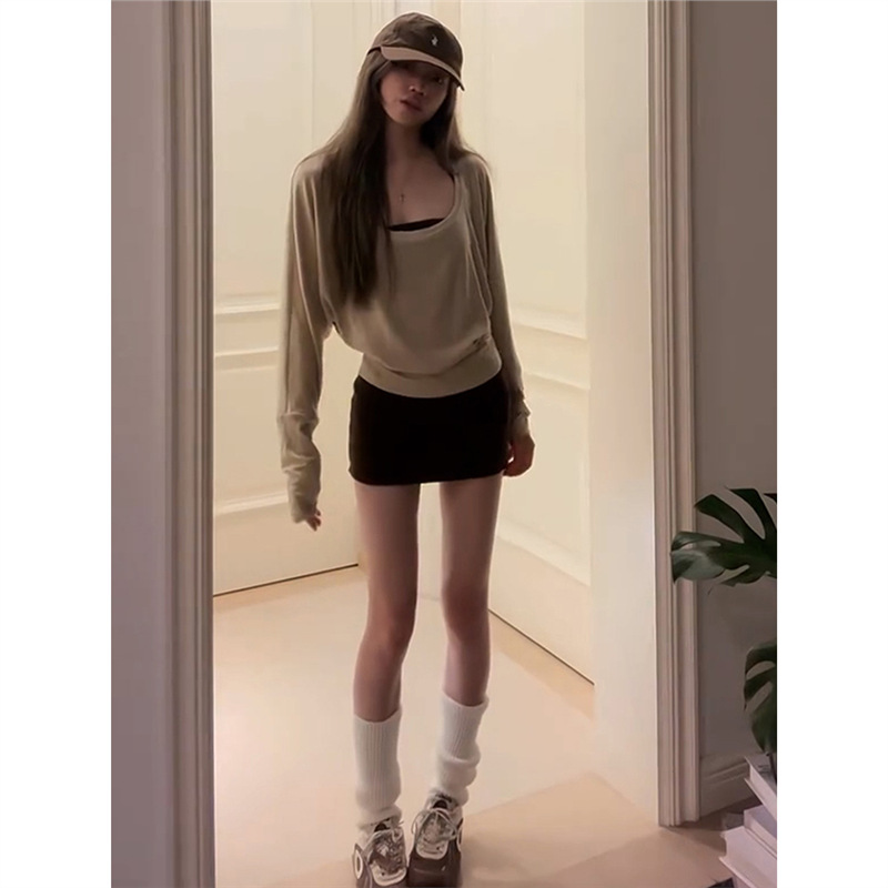 现货慵懒风薄款U领防晒罩衫长袖T恤女早秋松弛感miu系宽松蝙蝠袖|undefined