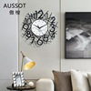 Fashion living room Simple and creative hanging watch living room Hanging clock creative personality watch atmosphere modern light luxury watch