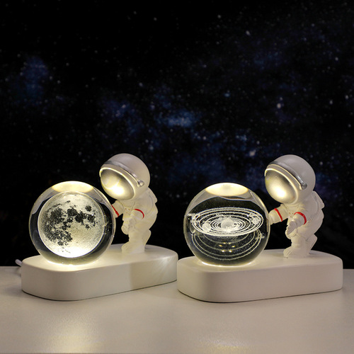 Creative Astronaut Starry Night Lamp Office Desk Light Decor Atmospheric Lamp Ornament Birthday Gift for Men