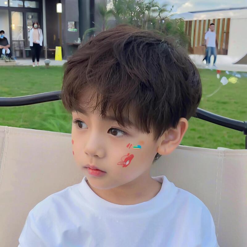 Trendy Popular Children's Wig Cute Baby Short Curly Hair Synthetic High-Temperature Fiber Realistic Full Wig Direct from Manufacturer