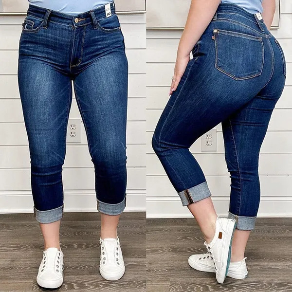 Blue Jean Haisley Mid Rise Capris