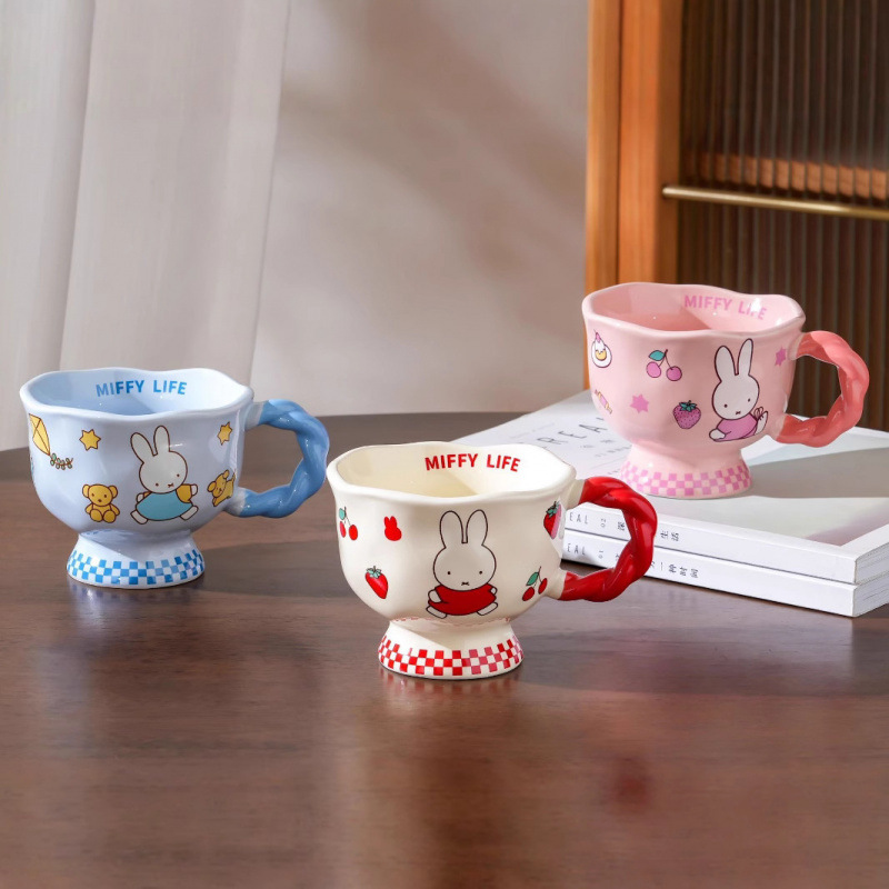 Auténtica licencia Mifi copos de marca encantadores tazas de agua de dibujos animados tazas de cerámica caseras tazas de cumpleaños