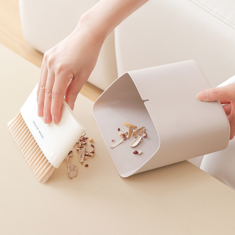 小さいほうきの箕のゴミ箱セットの家庭用オフィスのリビングのテーブルの上のミニの清潔なブラシの収納の組み合わせ|undefined