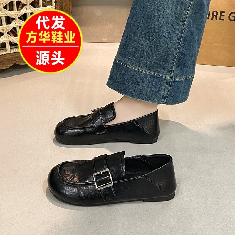 一脚蹬皮带扣乐福鞋女2025春夏新款平底小皮鞋复古两穿豆豆单鞋|undefined