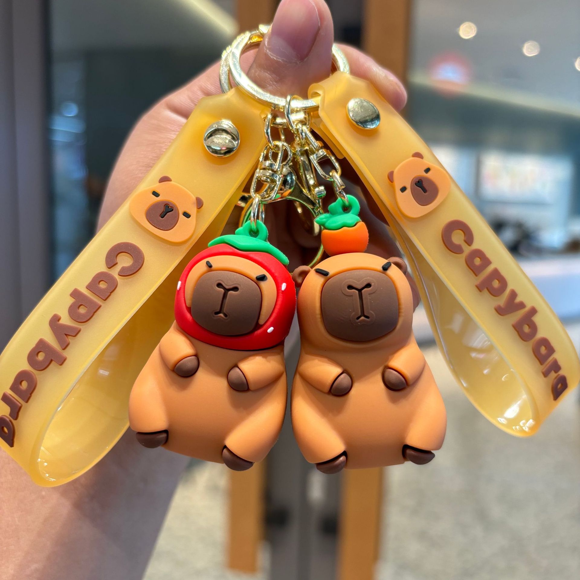 Llavero Kapibala de venta caliente de celebridades de Internet lindo bolso de muñeca de capibara colgante llavero de coche