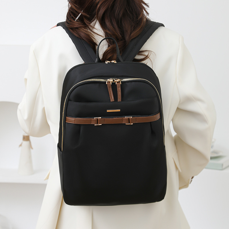 Exportación de comercio exterior 2025 nueva mochila casual para mujer simple y versátil mochila para computadora de gran capacidad mochila escolar para estudiantes