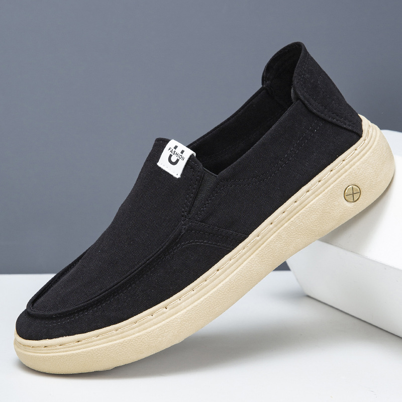 Zapatos casuales de verano con tela transpirable zapatos de hombre zapatos de moda con zapatos perezosos cómodos con suela suave zapatos de mediana edad al por mayor