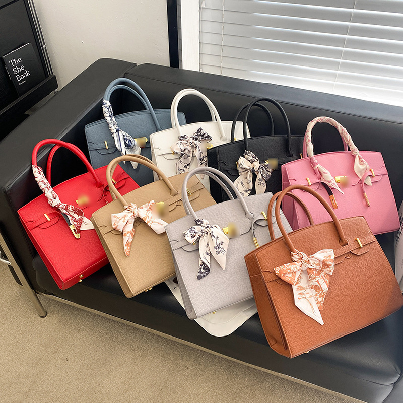 Gran capacidad de Kelly bolso para mujeres 2026 nuevo nicho de lujo viaje ligero bolso de hombro de alta sensación bolso de mujer