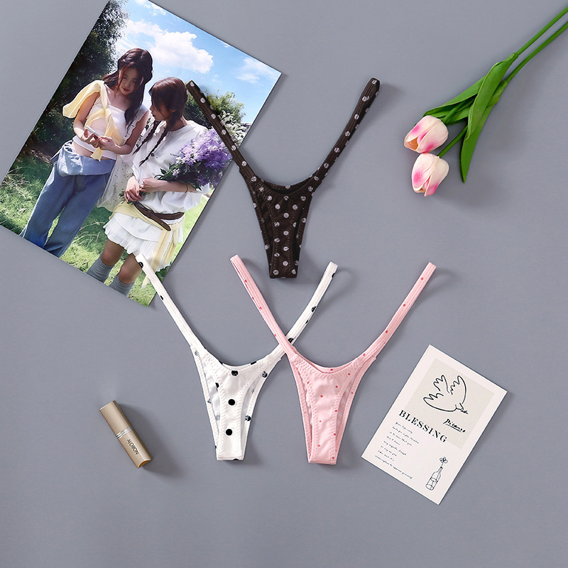 Meichunfei High-Slit Deep V Thong for Women, Hot and Sexy, Thin Strap V-Shaped, Tight-Fitting, Creative and Unique New Style with Narrow Edges Meichunfei High-Slit Deep V Thong for Women, Hot and Sexy, Thin Strap V-Shaped, Tight-Fitting, Creative and Unique New Style with Narrow Edges