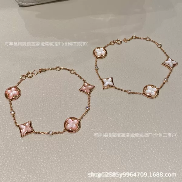 Luxury Brand New Four-Leaf Clover Five-Flower Bracelet for Women, Light Luxury 18K Rose Gold Plated Van Cleef & Arpels Monogram Necklace Gift