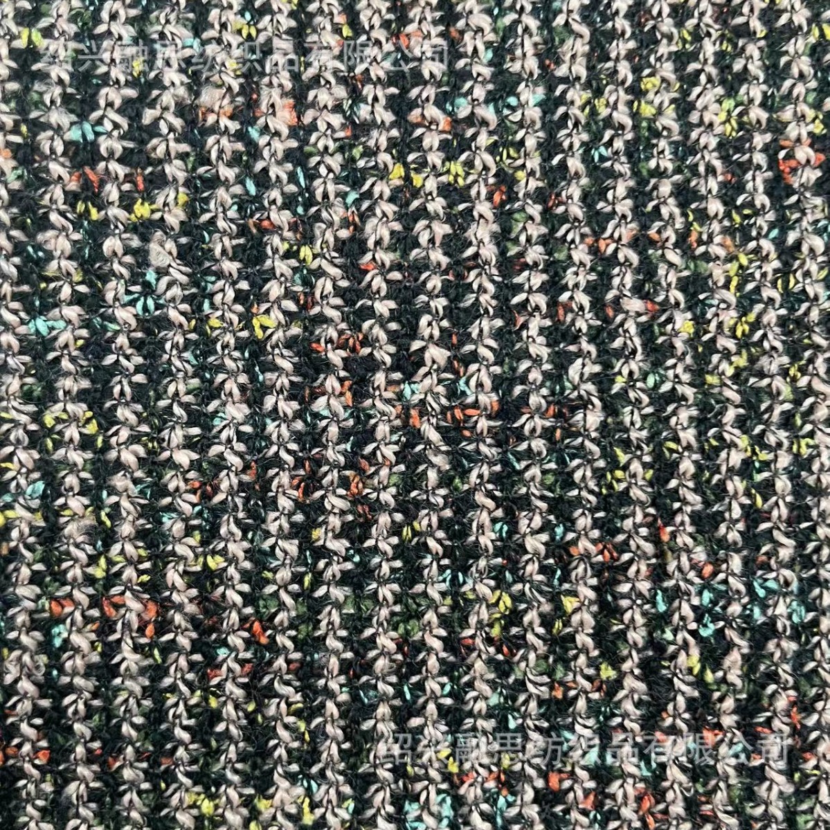 段染蜜蜂条毛毛纱竖条子彩条布时尚针织呢料休闲服装鞋帽箱包面料