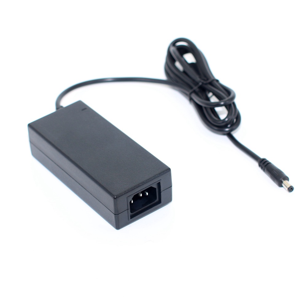 36V2A适配器22V3.2A正规CE,FCC,GS认证30V2.3A中东认证72W中规